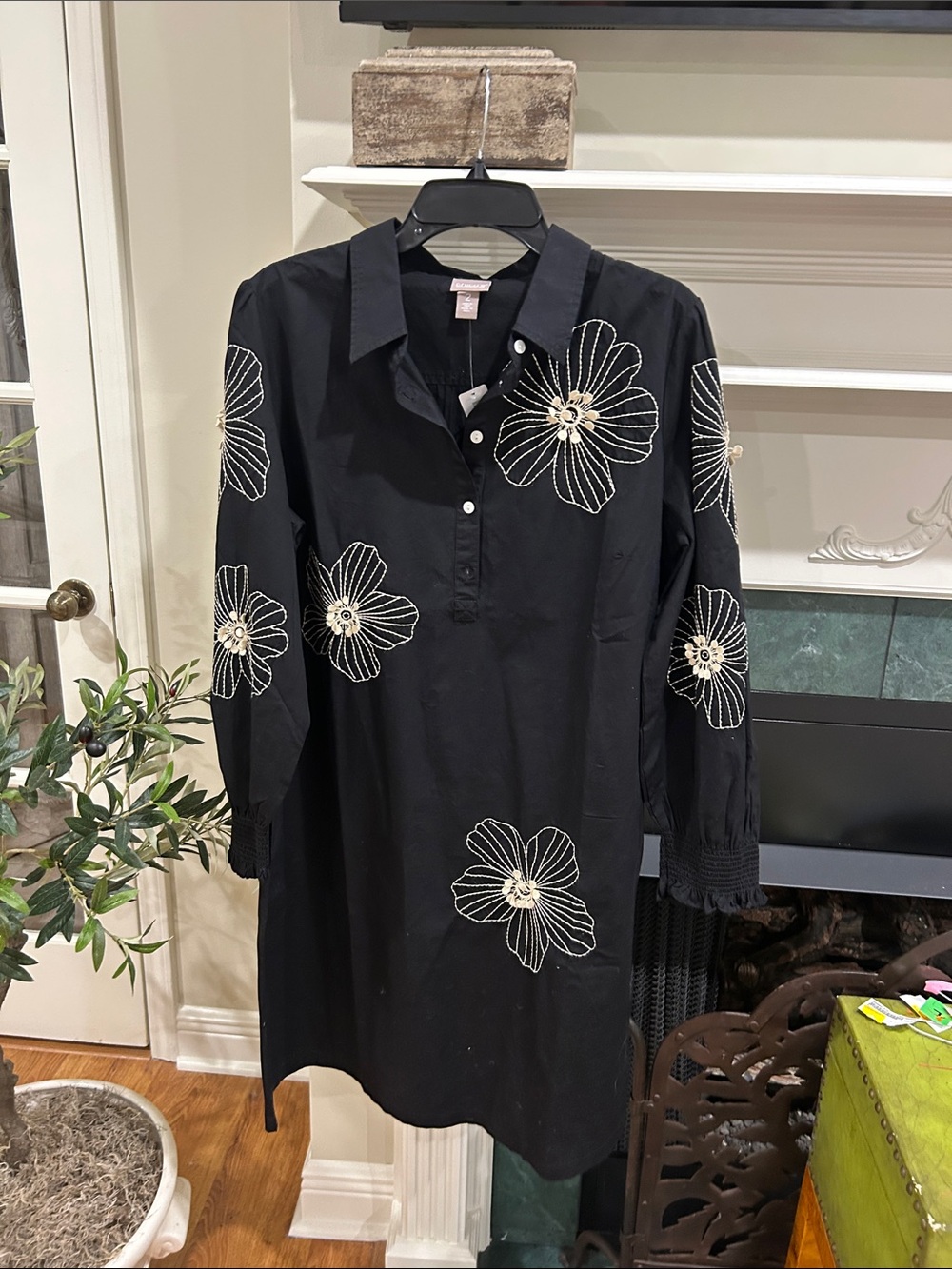 Chico's Black Long-Sleeve Embroidered Floral Tunic Dress